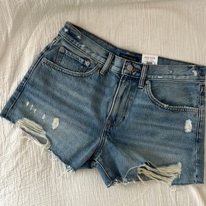 Super cute denim shorts BNWT